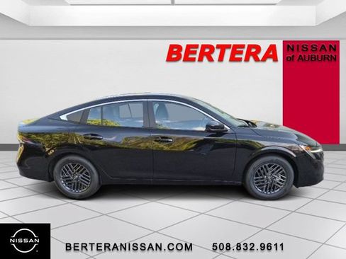 New 2026 Nissan Sentra SV w/ SV Convenience Package FWD image 2