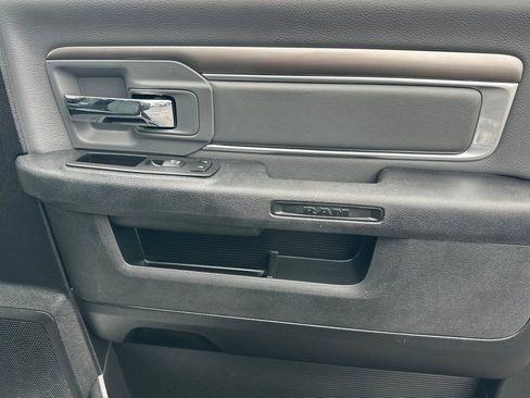 Used 2024 RAM 1500 Classic SLT image 19