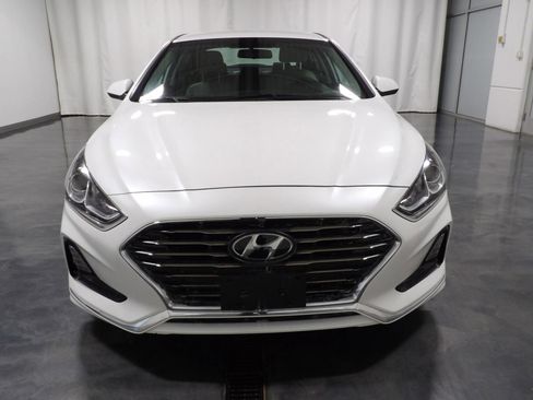 Used 2019 Hyundai Sonata SE FWD image 2