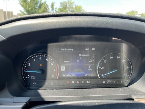 Used 2020 Ford Explorer Limited w/ Class III Trailer Tow Package AWD/4WD image 21