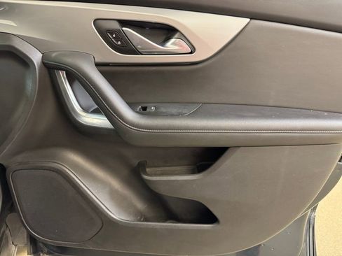 Used 2019 Chevrolet Blazer LT image 30