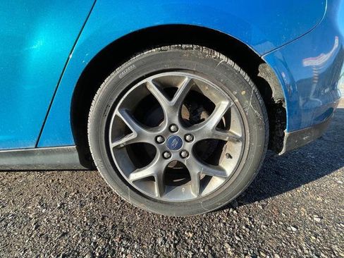 Used 2014 Ford Focus SE w/ Equipment Group 201A image 14