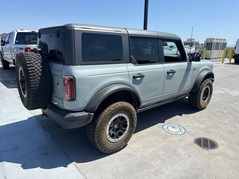 Used 2022 Ford Bronco Badlands AWD/4WD image 5