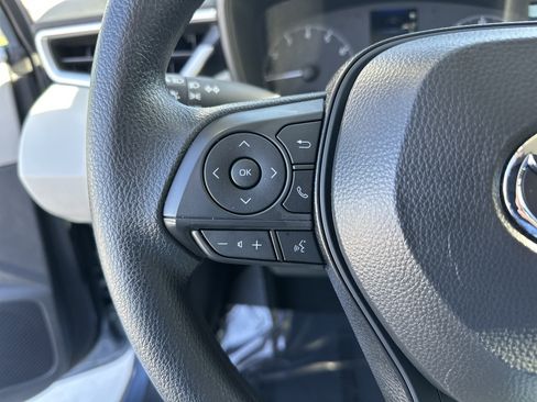 Certified 2025 Toyota Corolla LE image 19