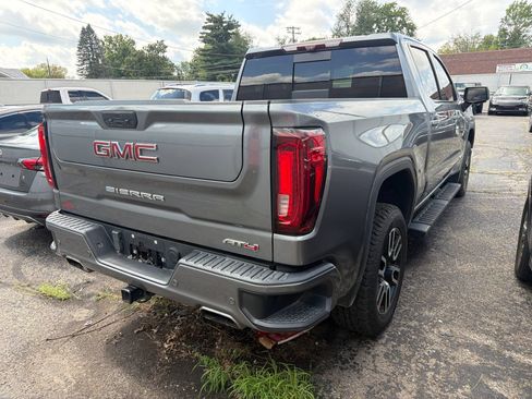 Used 2021 GMC Sierra 1500 AT4 w/ AT4 Value Package AWD/4WD image 4