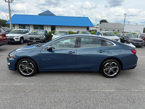 Used 2024 Chevrolet Malibu LT FWD image 3