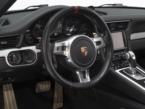 Used 2015 Porsche 911 Carrera S image 17