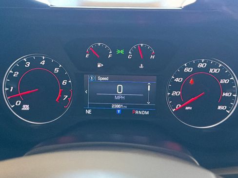 Used 2022 Chevrolet Camaro LT w/ RS Package RWD image 31