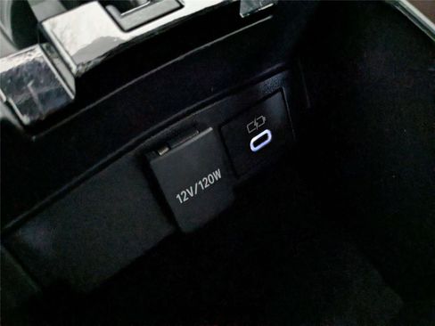 Used 2024 Toyota Corolla SE FWD image 25