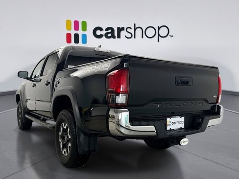 Used 2019 Toyota Tacoma TRD Off-Road image 3