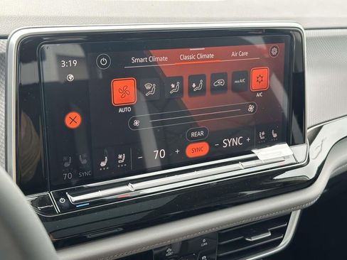 New 2026 Volkswagen Atlas Peak Edition AWD/4WD image 22