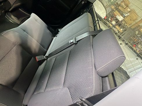 Used 2018 Chevrolet Silverado 1500 LT w/ Trailering Package AWD/4WD image 16