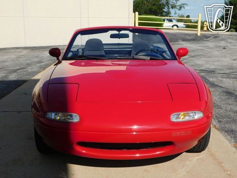 Used 1990 MAZDA MX-5 Miata image 12