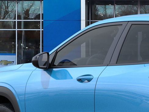 New 2026 Chevrolet Trax RS w/ Driver Confidence Package image 36