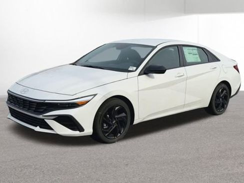 New 2026 Hyundai Elantra Sport FWD image 5