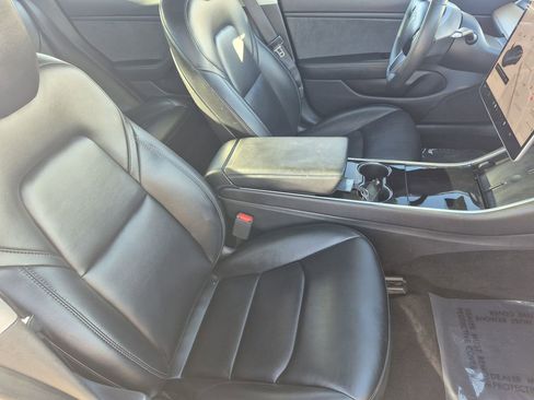 Used 2019 Tesla Model 3 Long Range image 16
