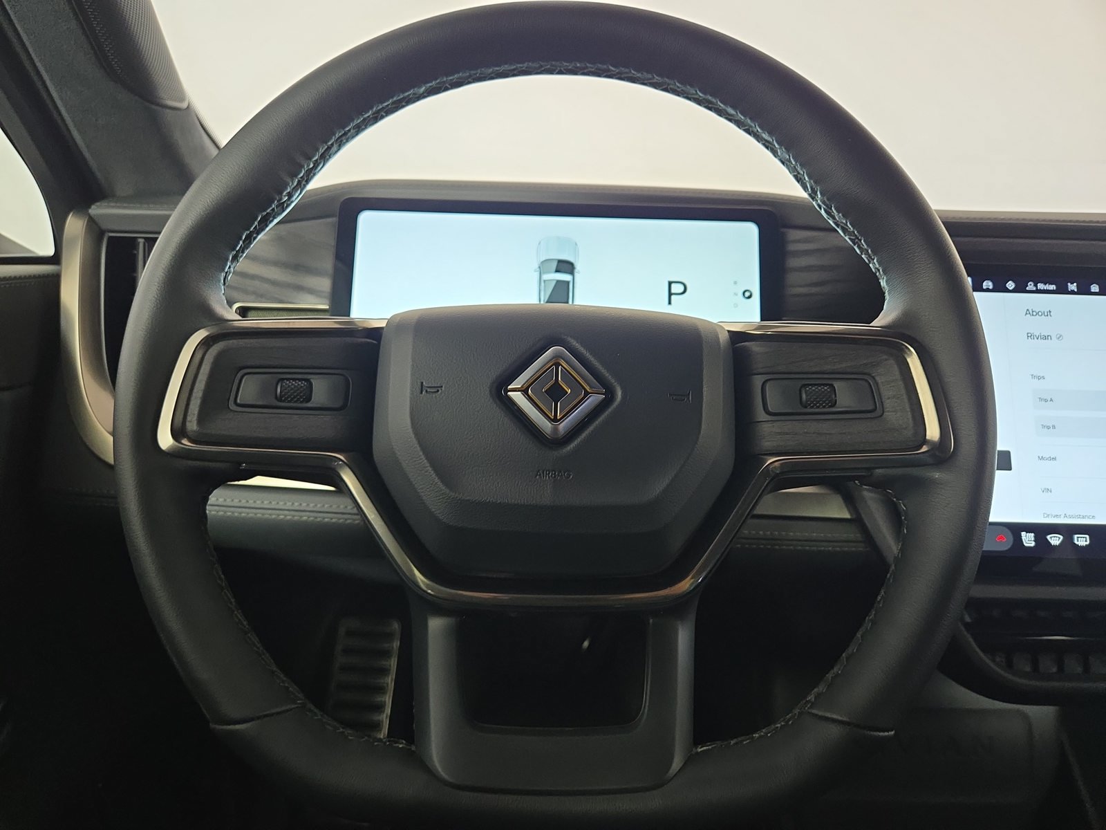 Used 2024 Rivian R1T Adventure Dual AWD/4WD image 26