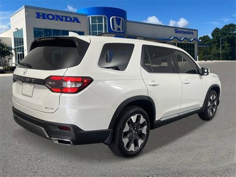 New 2026 Honda Pilot Elite image 5
