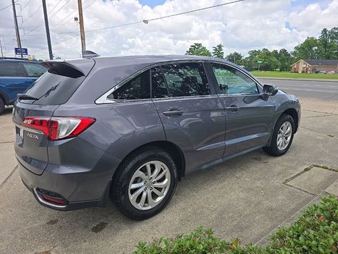 Used 2018 Acura RDX FWD w/ Technology Package image 4