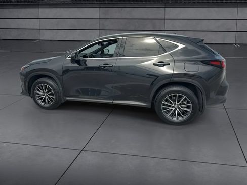 Certified 2025 Lexus NX 250 FWD w/ Accessory Package (K3) image 5