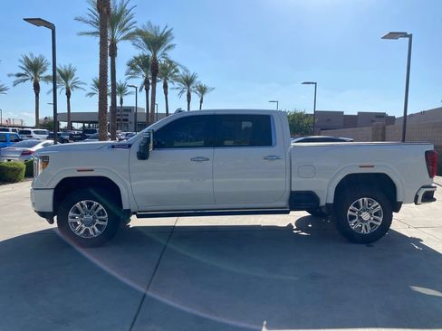 Used 2021 GMC Sierra 3500 Denali w/ Denali Ultimate Package AWD/4WD image 4