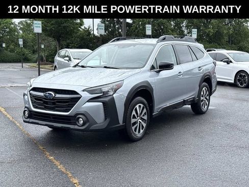 Used 2024 Subaru Outback Premium AWD/4WD image 5