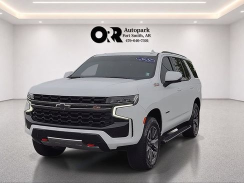 Used 2021 Chevrolet Tahoe Z71 w/ Z71 Signature Package AWD/4WD image 2