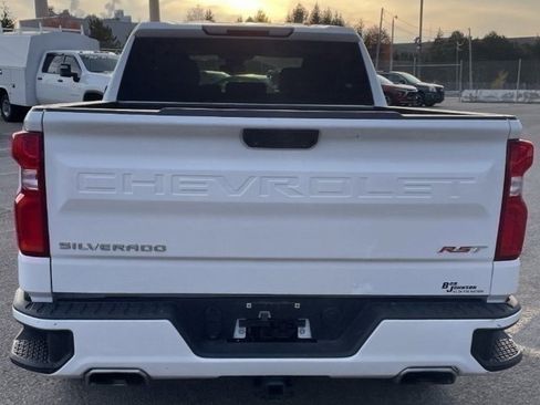 Used 2022 Chevrolet Silverado 1500 RST image 4
