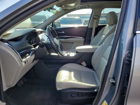 Used 2023 Cadillac XT4 Luxury w/ Cold Weather Package image 24