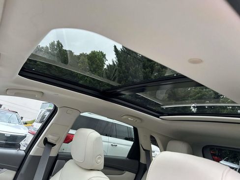 New 2026 Cadillac XT5 Premium Luxury w/ Driver Assist Package AWD/4WD image 18
