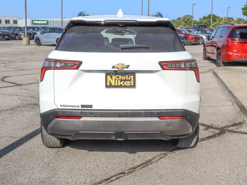 Used 2025 Chevrolet Equinox LT w/ Convenience Package II FWD image 5