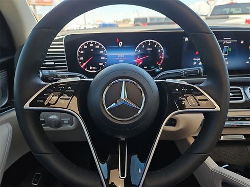 Certified 2025 Mercedes-Benz GLE 350 4MATIC image 25