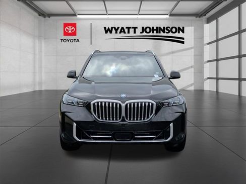 Used 2025 BMW X5 xDrive50e AWD/4WD image 7