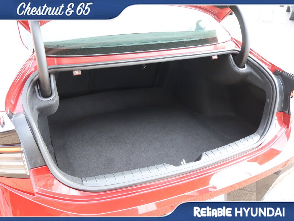 Certified 2025 Hyundai Sonata SEL FWD image 15