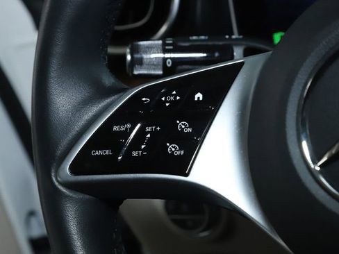 Used 2023 Mercedes-Benz C 300 4MATIC Sedan image 32