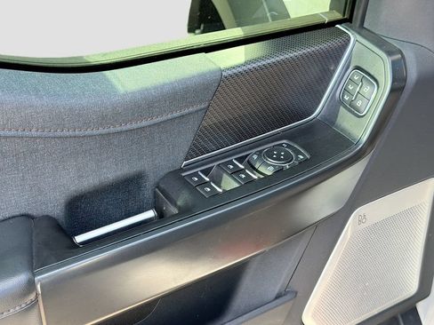 Used 2023 Ford F150 Raptor w/ Raptor Carbon Fibre Package AWD/4WD image 19