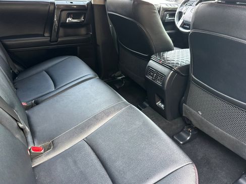 Used 2022 Toyota 4Runner TRD Off-Road Premium image 30