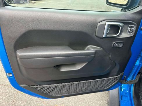 Used 2023 Jeep Gladiator Mojave w/ LED Lighting Group image 16