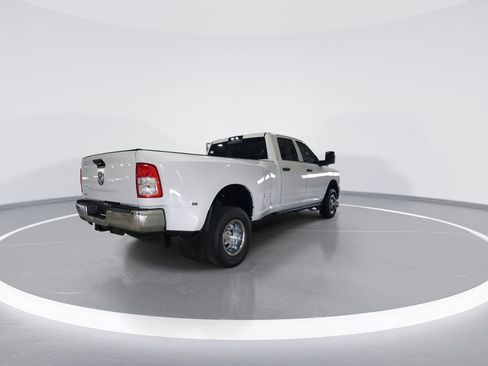 Used 2023 RAM 3500 Tradesman image 8
