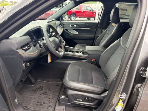 New 2026 Ford Explorer Tremor w/ Tremor Ultimate Package AWD/4WD image 14