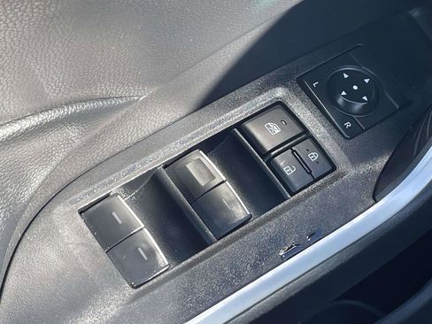 Used 2024 Toyota RAV4 XLE FWD image 24