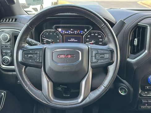 Used 2020 GMC Sierra 1500 AT4 w/ Off-Road Performance Package image 10