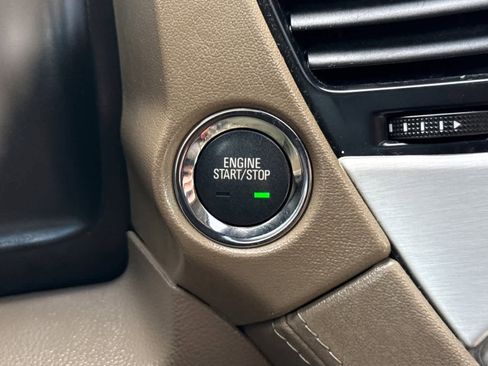 Used 2020 GMC Yukon SLT w/ Open Road Package image 27