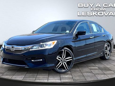 Used 2017 Honda Accord Sport image 11