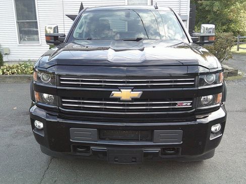 Used 2018 Chevrolet Silverado 2500 LTZ w/ Custom Sport Edition AWD/4WD image 5
