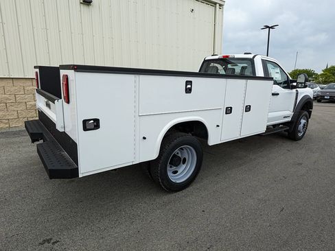 New 2026 Ford F550 4x4 Regular Cab Super Duty image 8