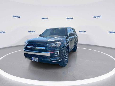 Used 2022 Toyota 4Runner Limited RWD image 4