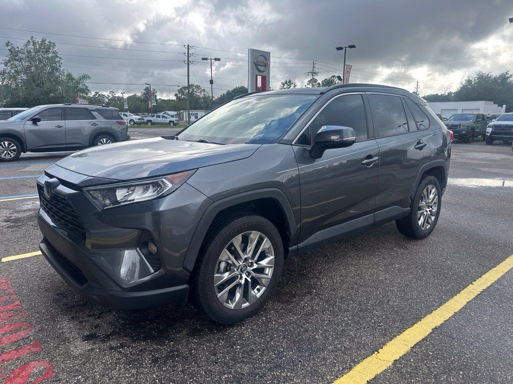 Used 2021 Toyota RAV4 XLE Premium FWD image 1