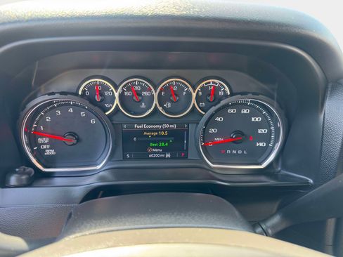 Used 2021 Chevrolet Silverado 1500 RST AWD/4WD image 29