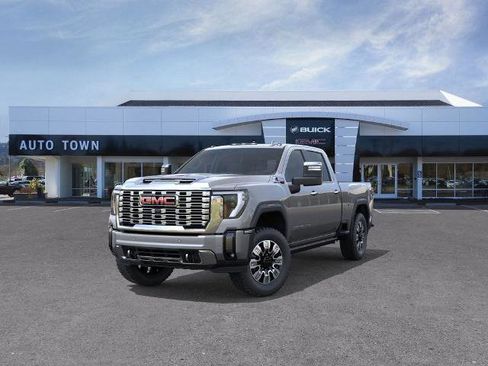 New 2026 GMC Sierra 2500 Denali w/ Denali Reserve Package image 8